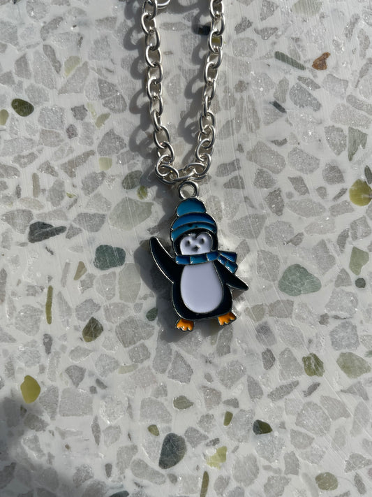 Waving penguin  (silver)